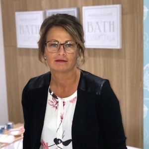 Meet your Posher, Isabelle